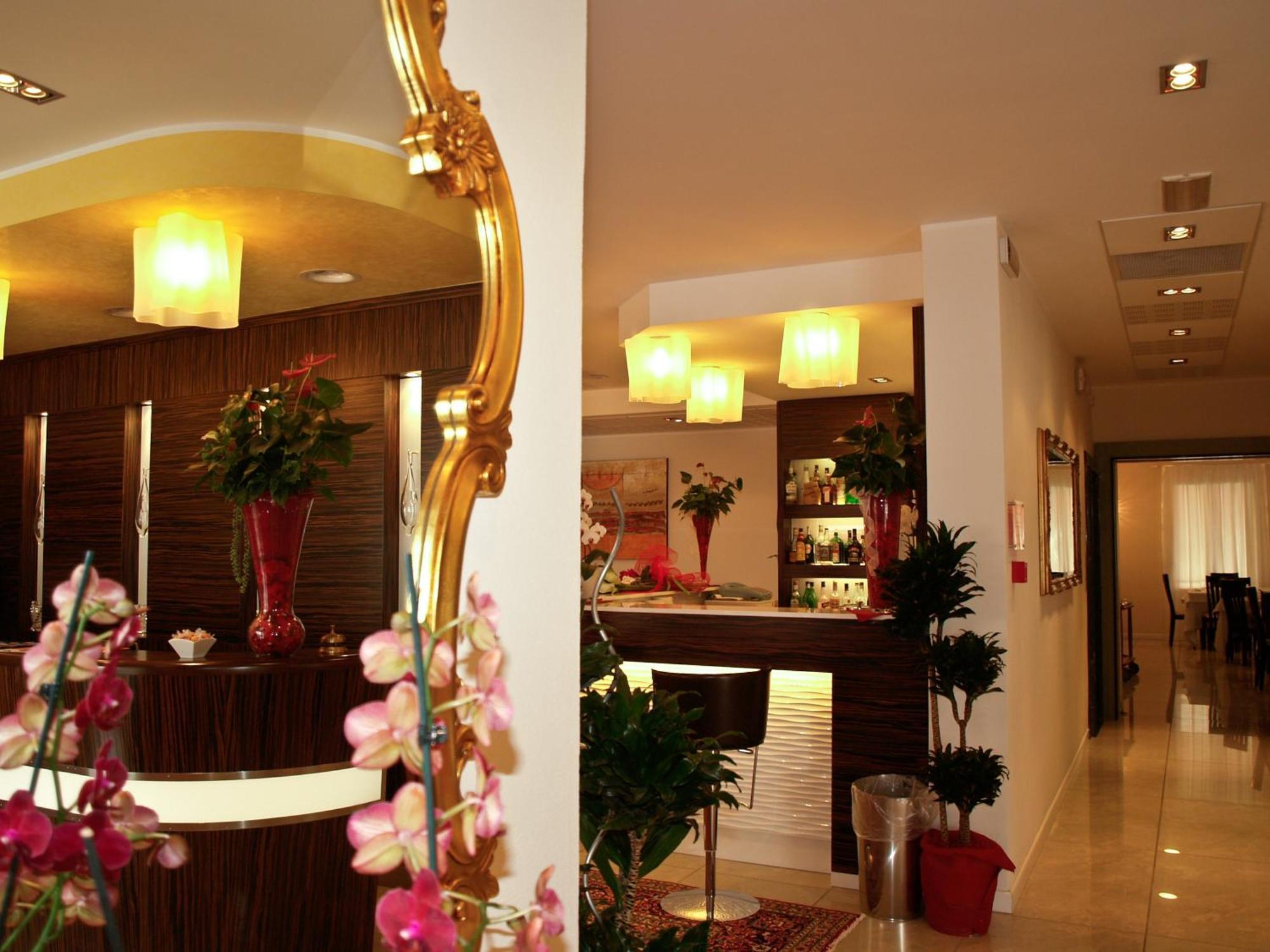 Hotel Villa Angelina Bibione Eksteriør billede