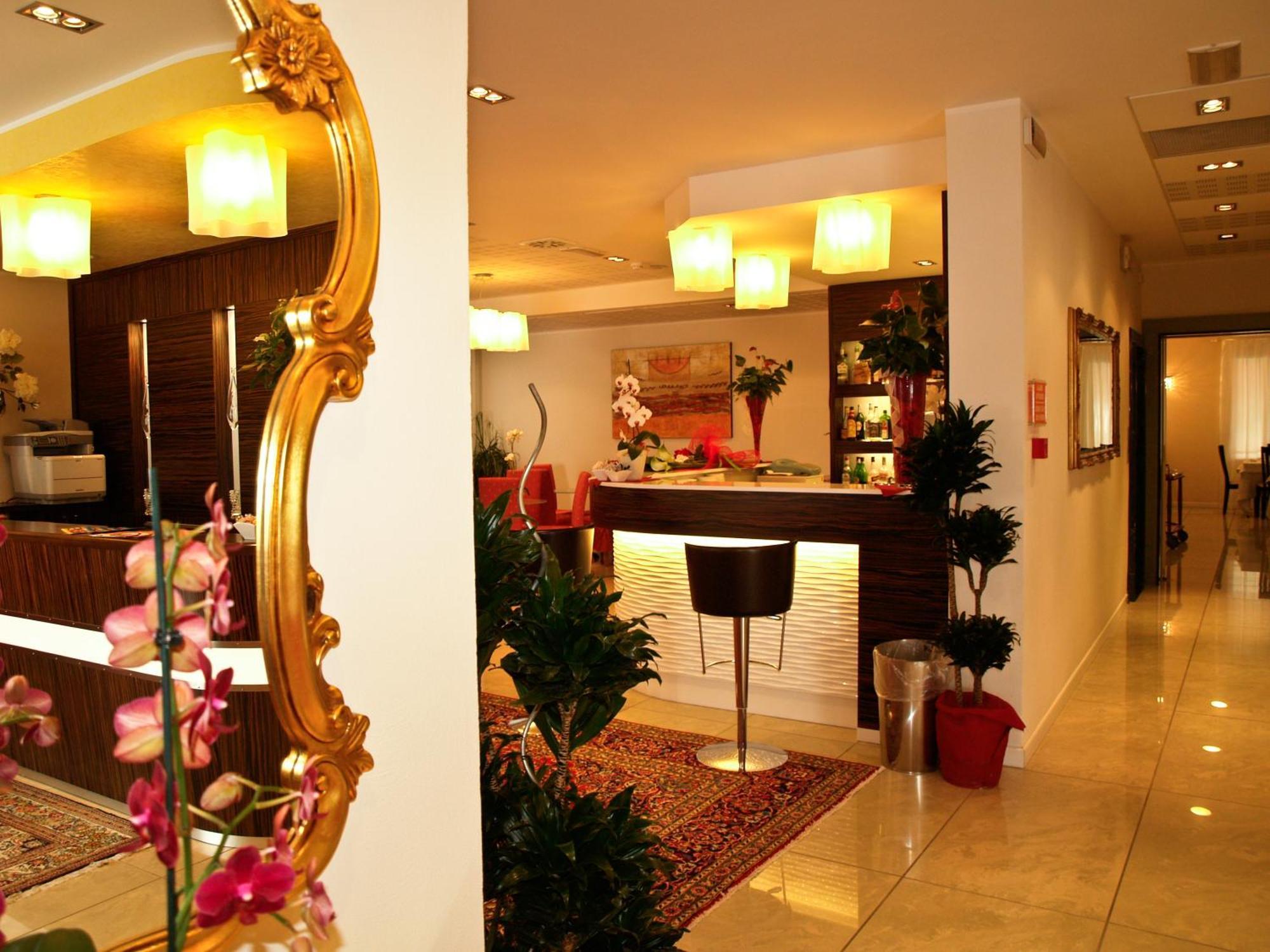 Hotel Villa Angelina Bibione Eksteriør billede