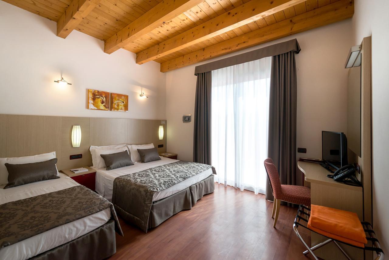 Hotel Villa Angelina Bibione Eksteriør billede