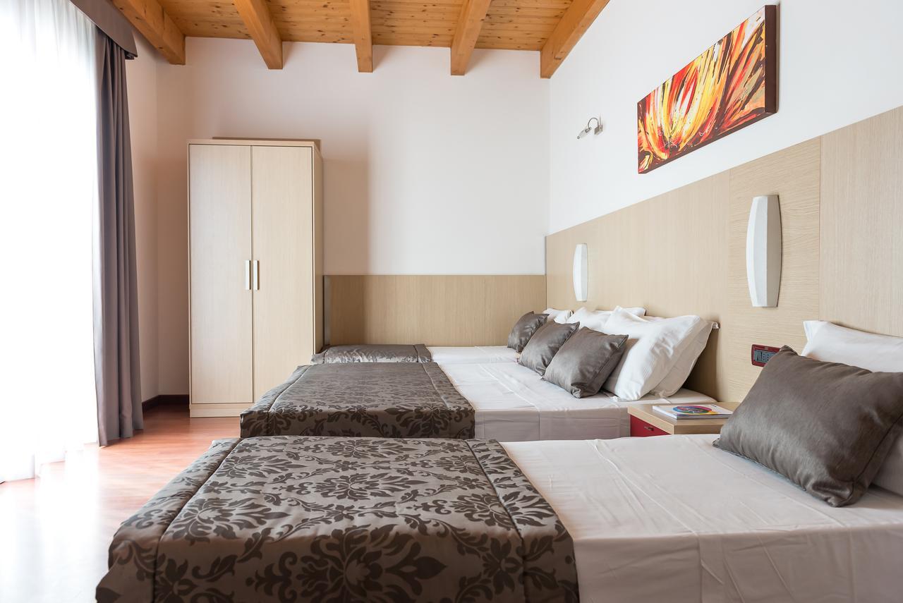 Hotel Villa Angelina Bibione Eksteriør billede